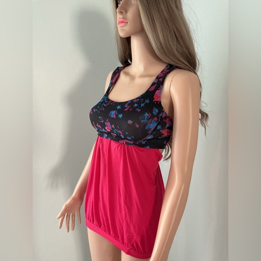 Lululemon Athletica Red and Black Patterned Tank Sz 4 - Picture 3 of 12